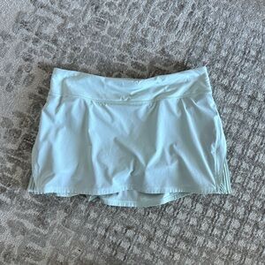 Lululemon Mint Green Skirt size 10